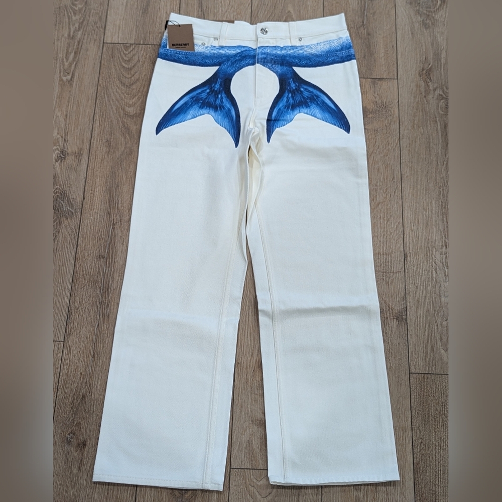 $1550 Mens BURBERRY Mermaid Tail Printed Straight Leg Denim Jeans White 32 - Picture 1 of 8